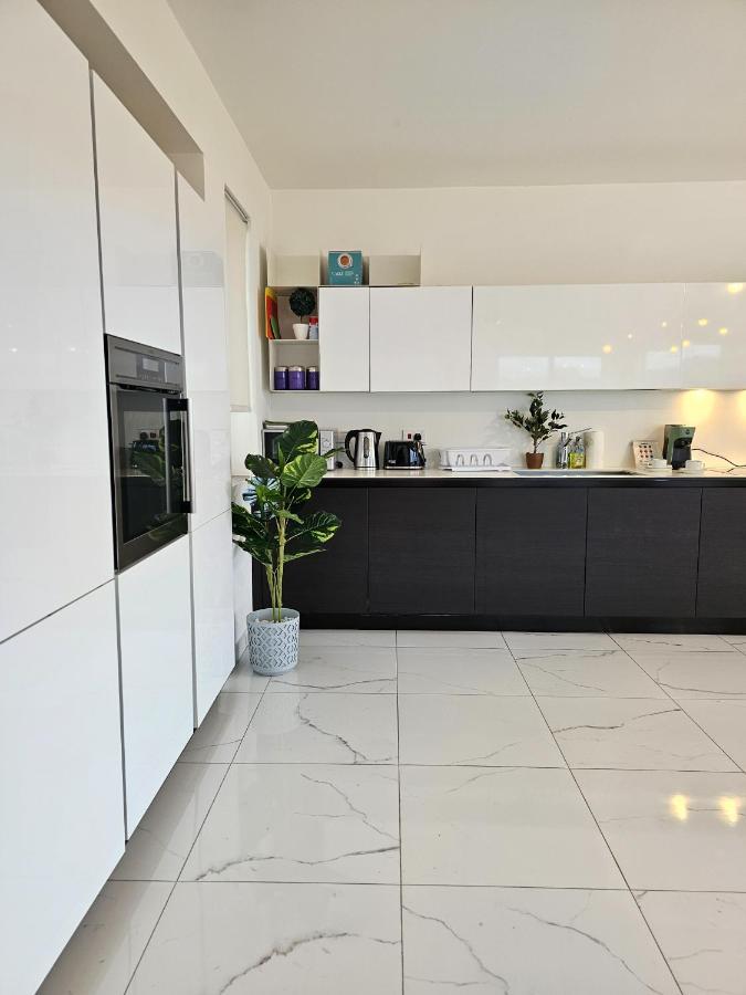 Mive Luxury Sea View Penthouse Apartment Gzira Exterior photo
